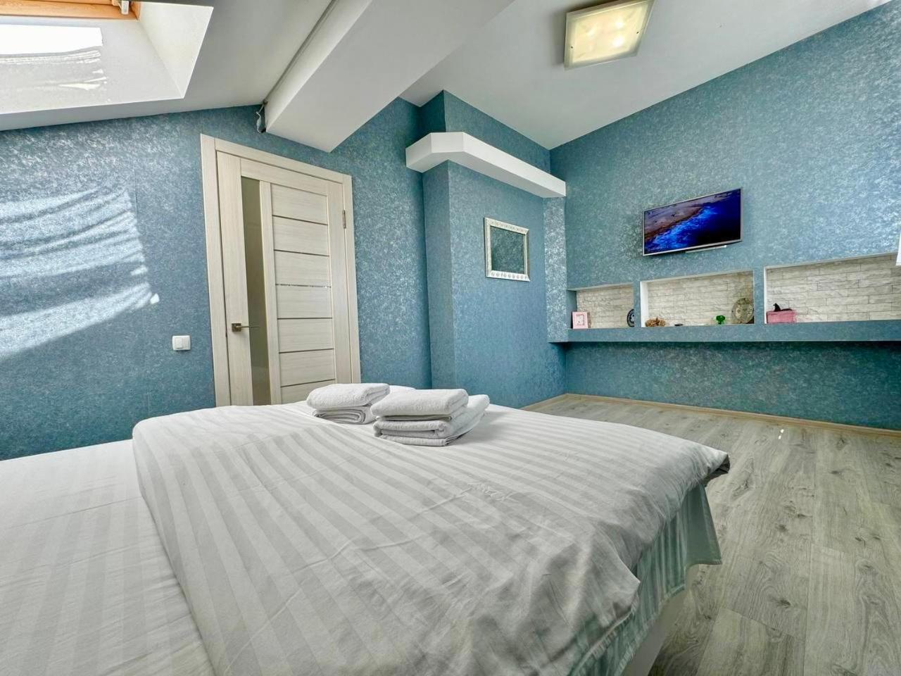 Apartpoltava Ексклюзивна Мансарда З Виходом На Дах, Новобудова, Led Дзеркало Корпусний Парк Esterno foto